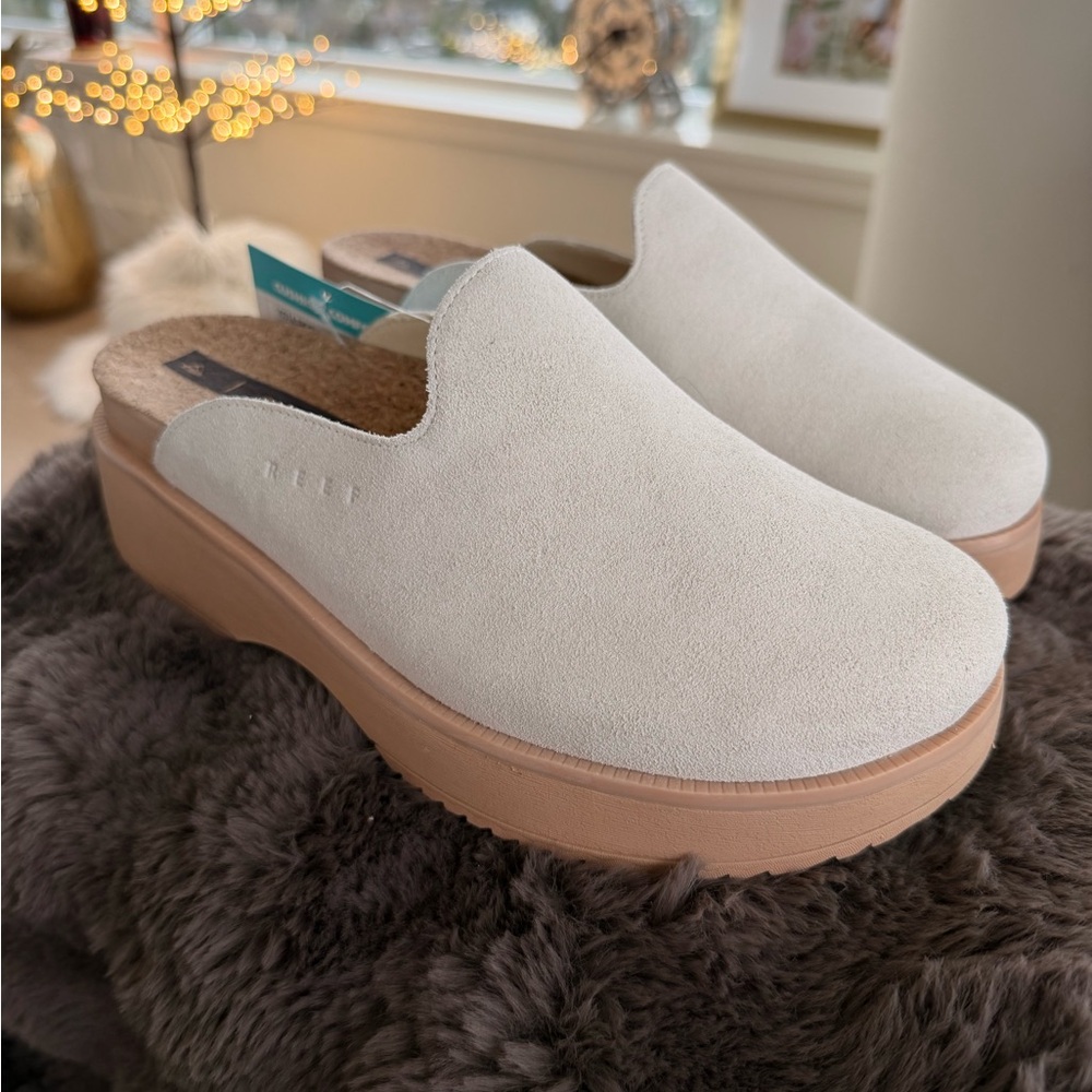 Reef Vista Skye Clog Clogs slides shoes in Vintage Suede SZ 8 NEW!